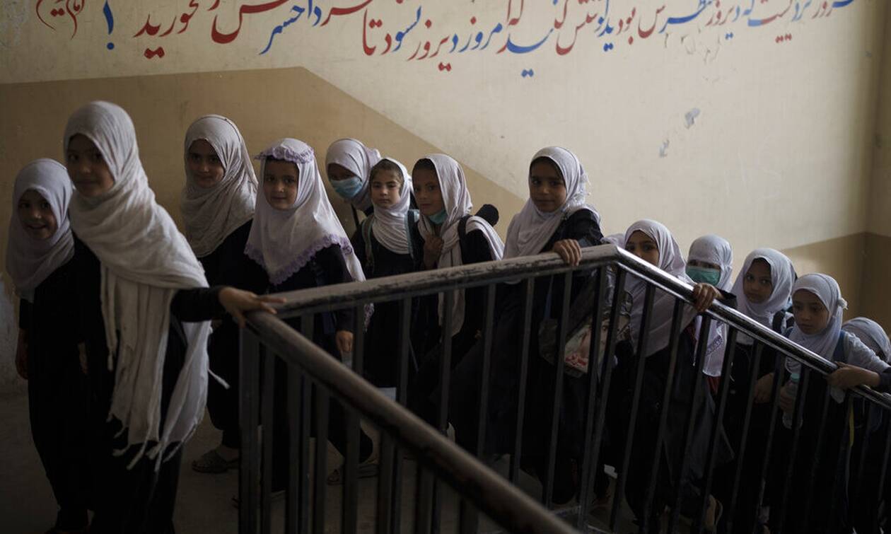 Αφγανιστάν: Διεθνείς αντιδράσεις στην απόφαση των Ταλιμπάν να κλείσουν τα σχολεία θηλέων