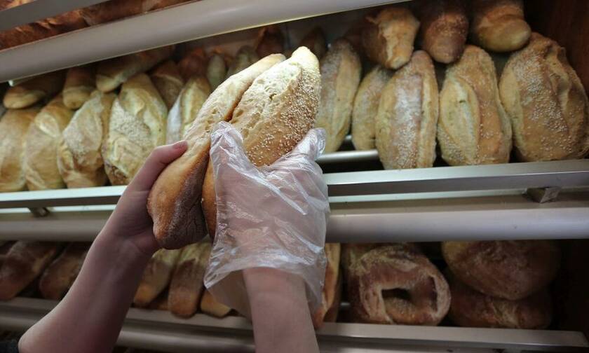 Μούσιος στο Newsbomb.gr: «Υπάρχει επάρκεια στα άλευρα - Μέχρι 2,40 θα φτάσει η τιμή του ψωμιού»