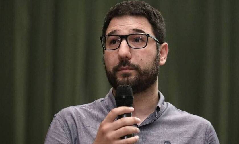 Ηλιόπουλος: «Οι πολίτες δεν έχουν να βγάλουν το μήνα και η κυβέρνηση στηρίζει την αισχροκέρδεια»