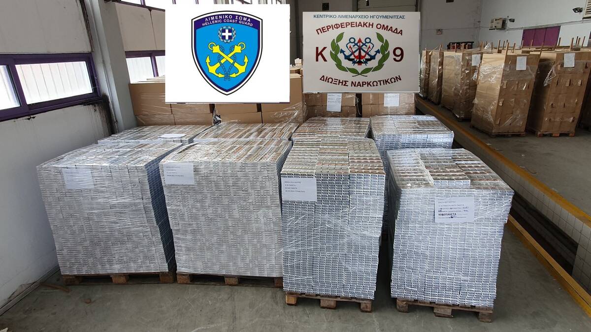 Ηγουμενίτσα: Κάλυψε χιλιάδες λαθραία πακέτα τσιγάρων με φύλλα αλουμινίου