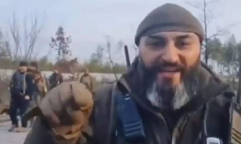 Σάλος με βίντεο από την εκτέλεση Ρώσου τραυματισμένου στρατιώτη από Ουκρανούς παραστρατιωτικούς