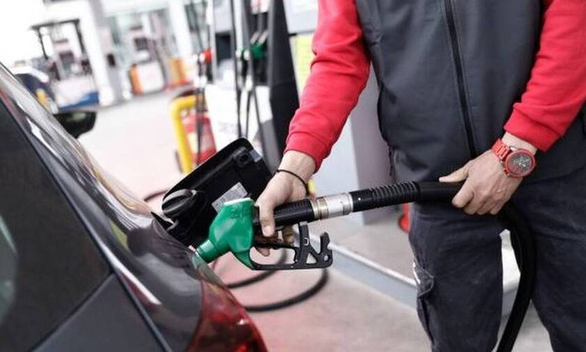 Επίδομα βενζίνης: Στο gov.gr η αίτηση - Πότε ξεκινά