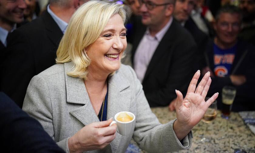 Γαλλία: Η Μαρίν Λεπέν λέει ότι δεν έχει «κρυφή ατζέντα» για έξοδο της χώρας από την ΕΕ
