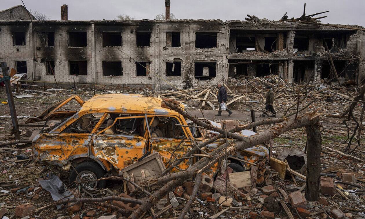 Ουκρανία: Περισσότερα από 100 πτώματα βρέθηκαν στη Σούμι μετά την απόσυρση των ρωσικών στρατευμάτων