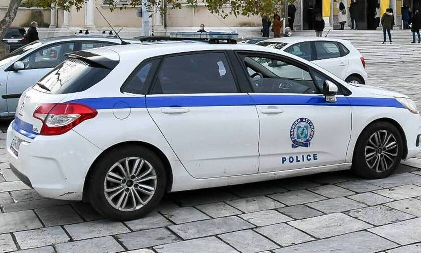 Θεσσαλονίκη: Δύο συλλήψεις για παράνομο εργαστήριο παραγωγής καπνού