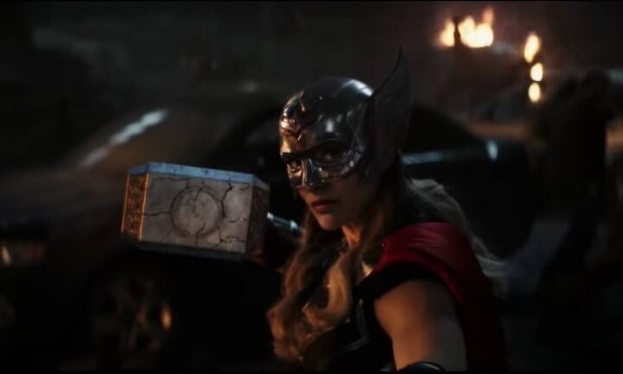 H Νάταλι Πόρτμαν είναι η πρώτη γυναίκα «Thor» στο τρέιλερ του «Love and Thunder»!