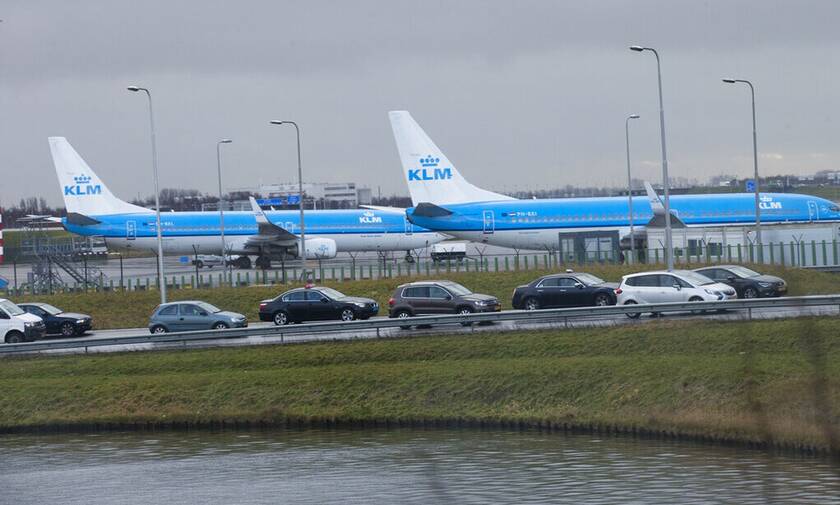 Ολλανδία: Χάος στο αεροδρόμιο Σίπχολ προκάλεσε απεργιακή κινητοποίηση του προσωπικού εδάφους