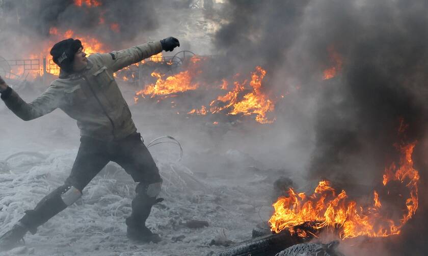 Μόσχα: Κατάπαυση του πυρός τη Δευτέρα του Πάσχα για να εγκαταλείψουν οι άμαχοι το Αζοφστάλ 
