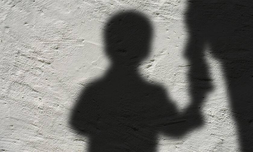 Πάτρα: Άγριος ξυλοδαρμός παιδιού ΑΜΕΑ σε ειδικό σχολείο - Συγκάλυψη καταγγέλλει ο πατέρας του