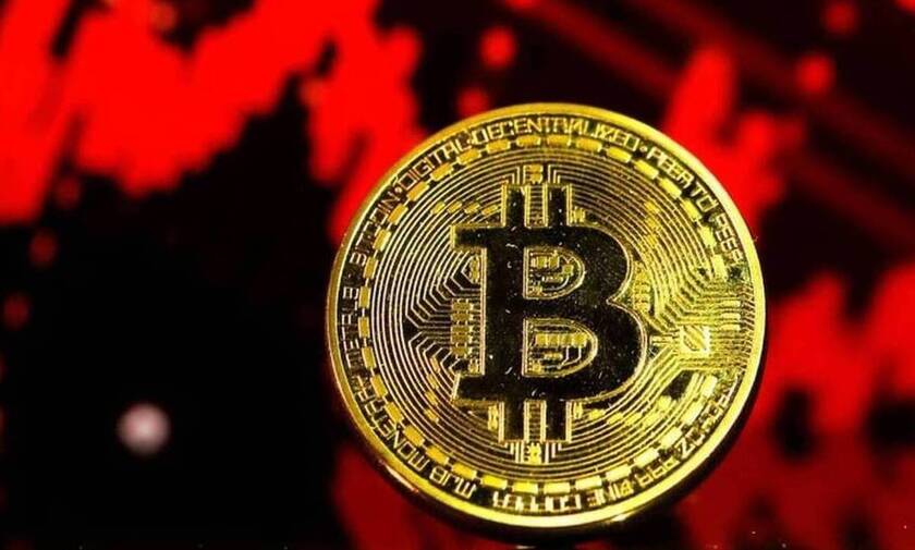 Στα 33.000 δολάρια υποχωρεί το Bitcoin