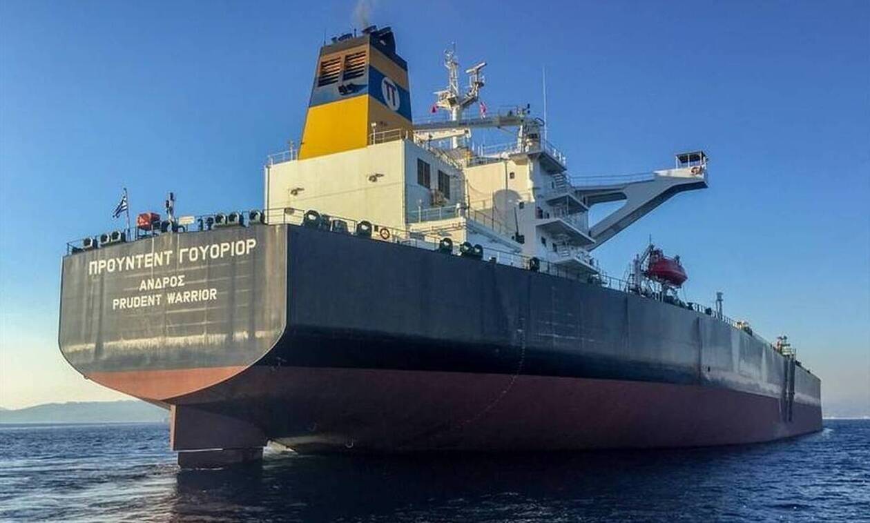 Σύσταση από υπουργείο Ναυτιλίας σε ελληνικά πλοία: Αποφεύγετε τα ιρανικά ύδατα