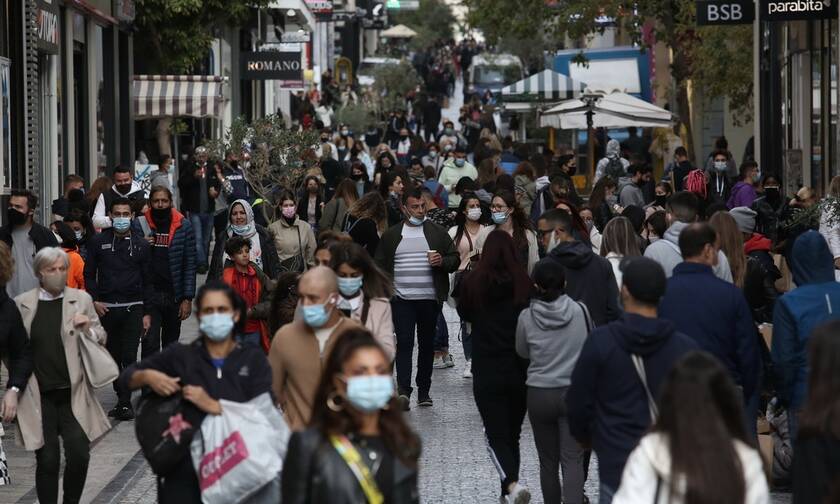 Κορονοϊός: Τέλος η μάσκα σε εσωτερικούς χώρους από την Τετάρτη - Πότε θα ξαναεπιστρέψει