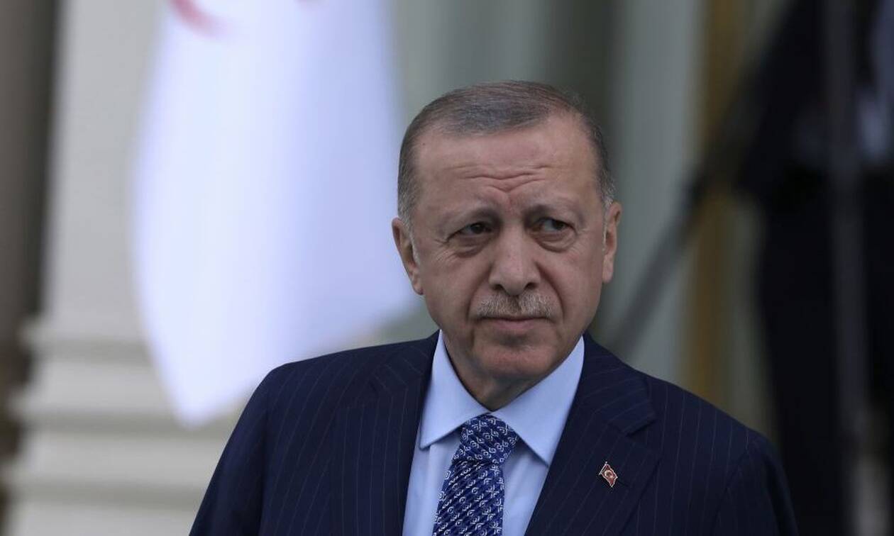 Φλερτάρει με την έξοδο από το ΝΑΤΟ η Τουρκία;