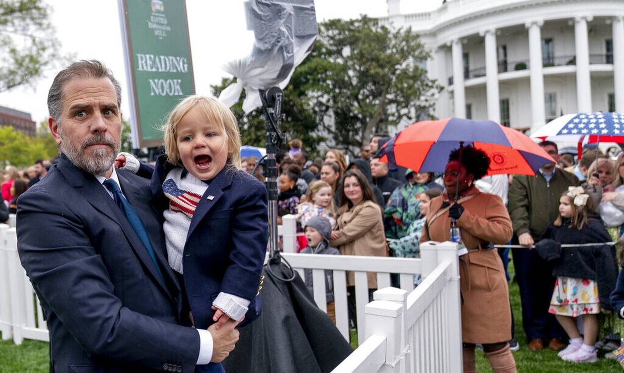 Βίντεο με τον γιο του Τζο Μπάιντεν «ανάβει φωτιές» στον πρόεδρο των ΗΠΑ