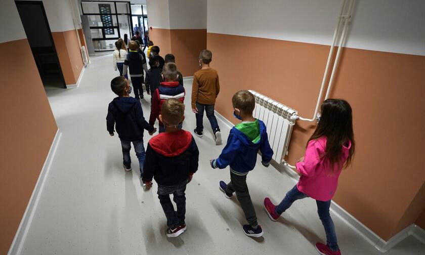 Σερβία: Νέες προειδοποιήσεις για βόμβες σε πάνω από 200 σχολεία