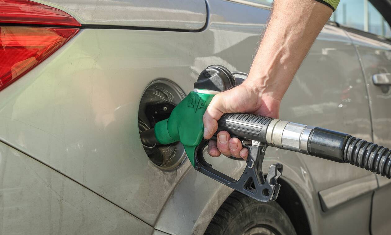 Ασμάτογλου στο Newsbomb.gr: Αν η τιμή της βενζίνης σήμερα είναι κάτω από 2,35 ίσως είναι νοθευμένη