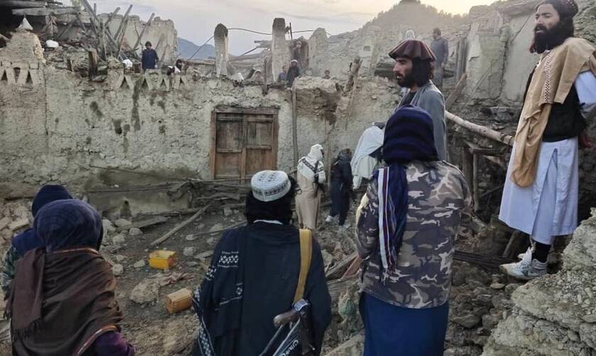 Νεκρούς, τραυματίες και ανυπολόγιστες καταστροφές άφησε πίσω ο σεισμός που έπληξε το  Αφγανιστάν