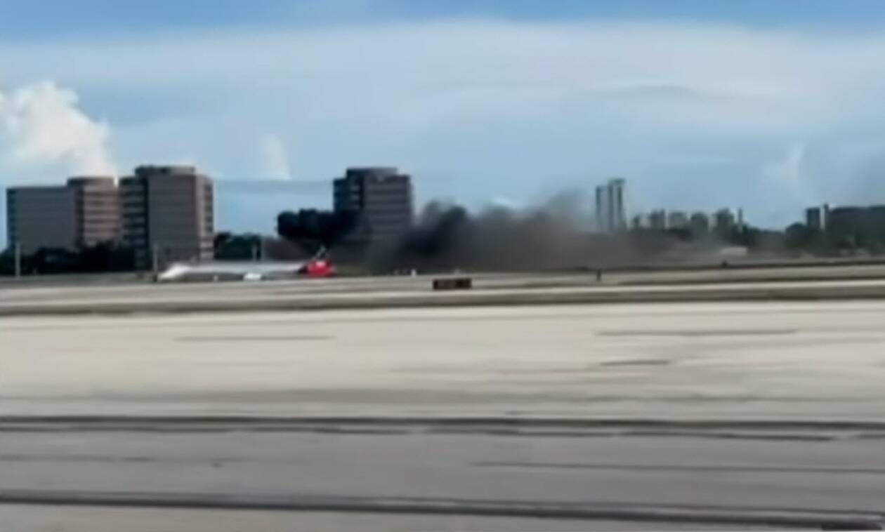ΗΠΑ: Τρόμος στον αέρα με τρεις τραυματίες - Αεροσκάφος έπιασε φωτιά κατά την προσγείωση
