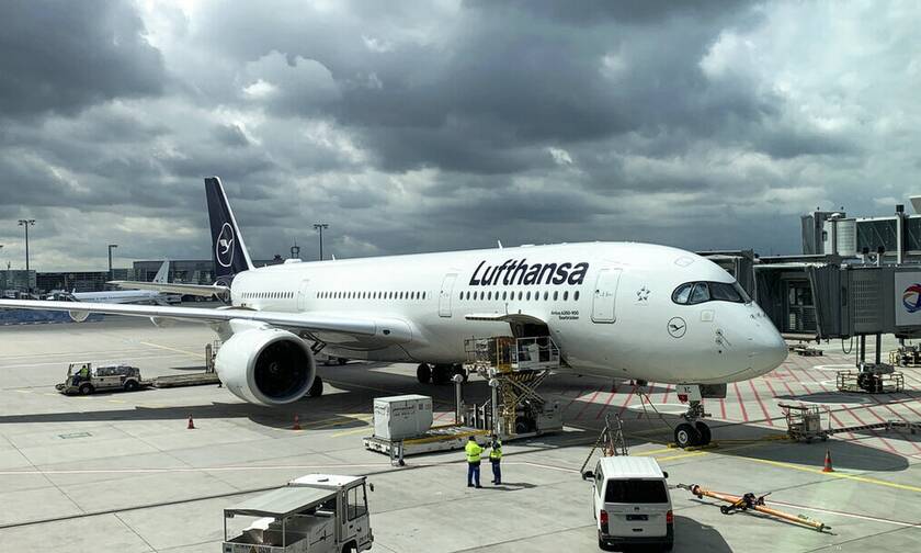 Η Lufthansa ζητά συγγνώμη για την ταλαιπωρία απο τους επιβάτες της