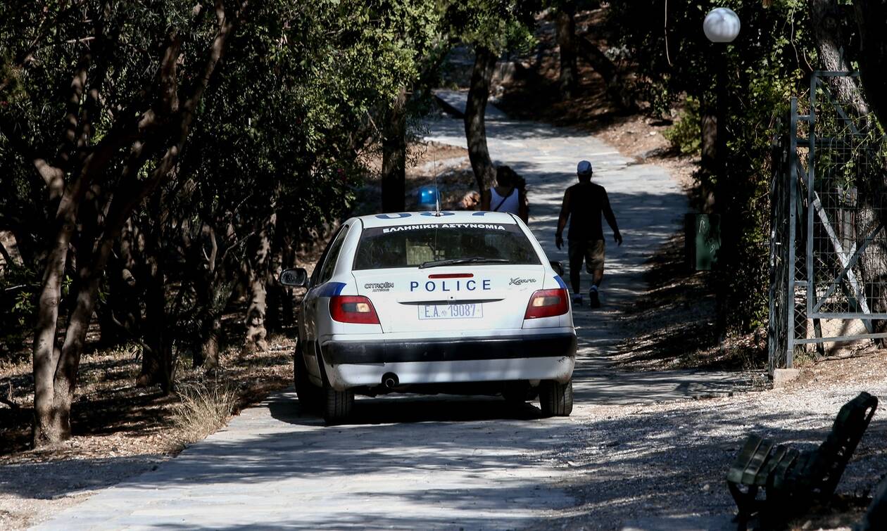 Παλλήνη: 17χρονος χτύπησε ανήλικους – Τους έστειλε στο νοσοκομείο για ράμματα σε κεφάλι και πρόσωπο