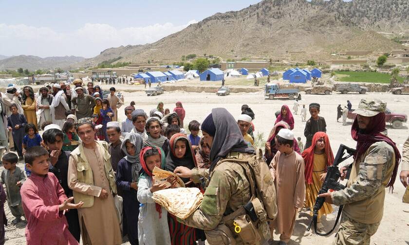 Πείνα και δυστυχία μετά το σεισμό στο Αφγανιστάν