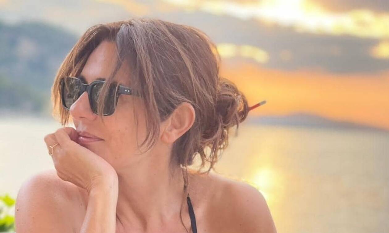 Μαρία Λεκάκη: Τόπλες σε παραλία της Σίφνου - Η «δροσερή» φωτογραφία στο Instagram