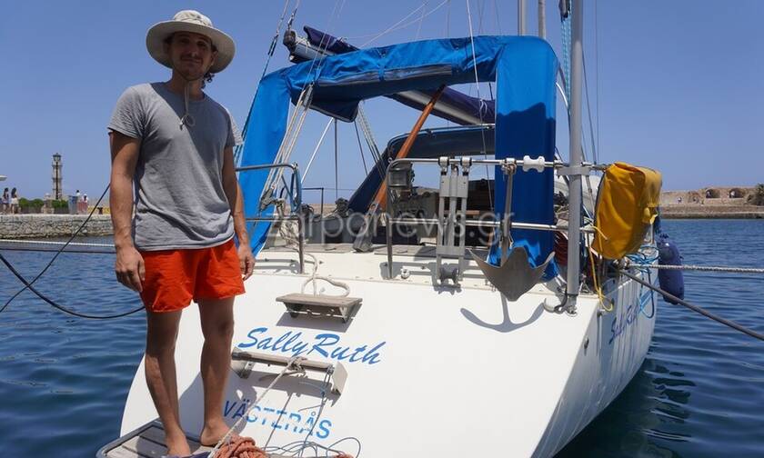 Χανιώτης ζει 6 χρόνια σε σκάφος και κάνει το γύρο του κόσμου με τη σύντροφό του