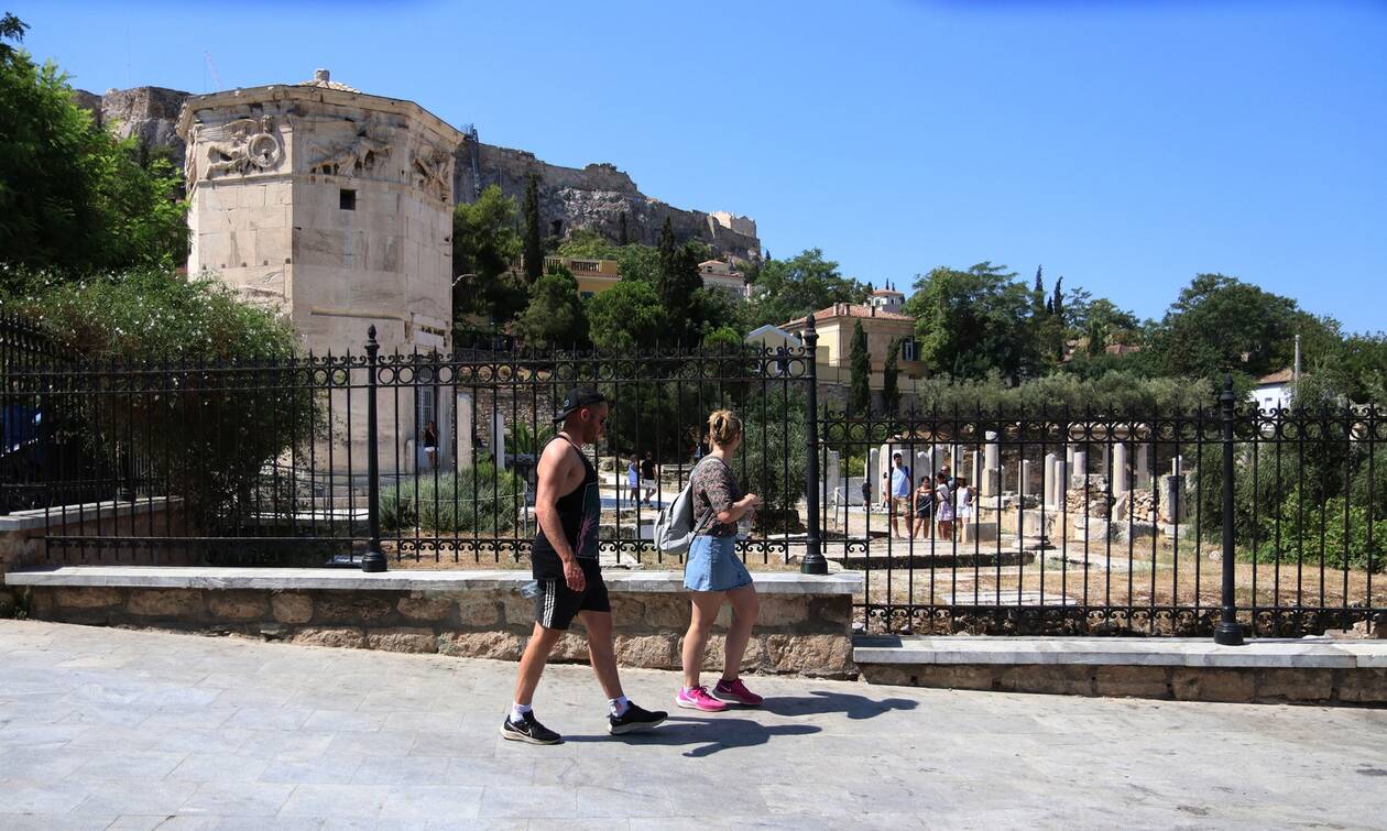 Τζανάκης στο Newsbomb.gr: 20% πιο μεταδοτικός ο «Κένταυρος» του κορονοϊού – Ο φόβος για την Ελλάδα