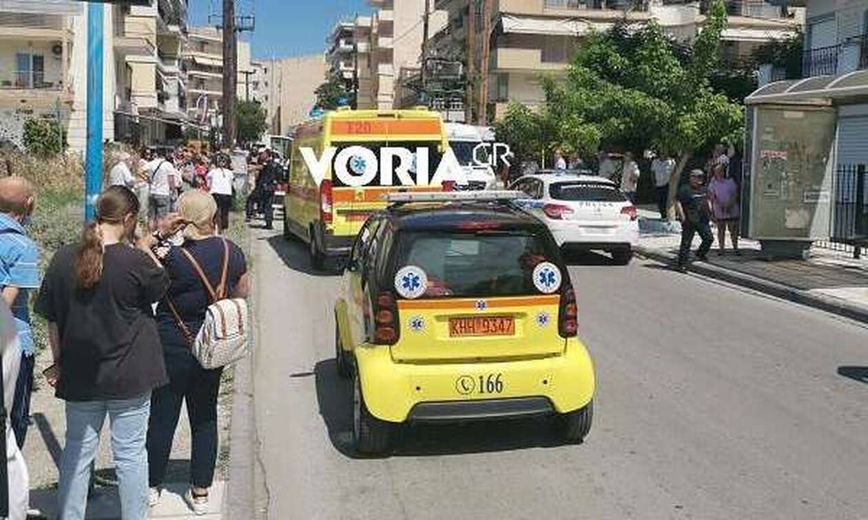 Θεσσαλονίκη: Αυτοκίνητο παρέσυρε τρία παιδιά σε στάση του ΟΑΣΘ - Συγκλονιστική μαρτυρία (pics-vid)
