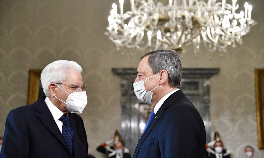 O πρωθυπουργός Μάριο Nτράγκι με τον Ματαρέλα