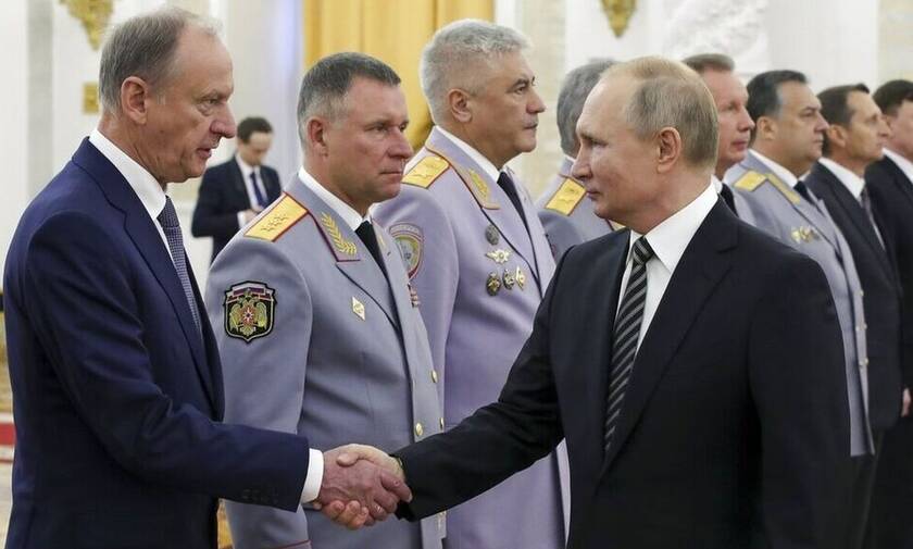 Θρίλερ στη Ρωσία: Πληροφορίες για απόπειρα δηλητηρίασης στενού συνεργάτη του Πούτιν