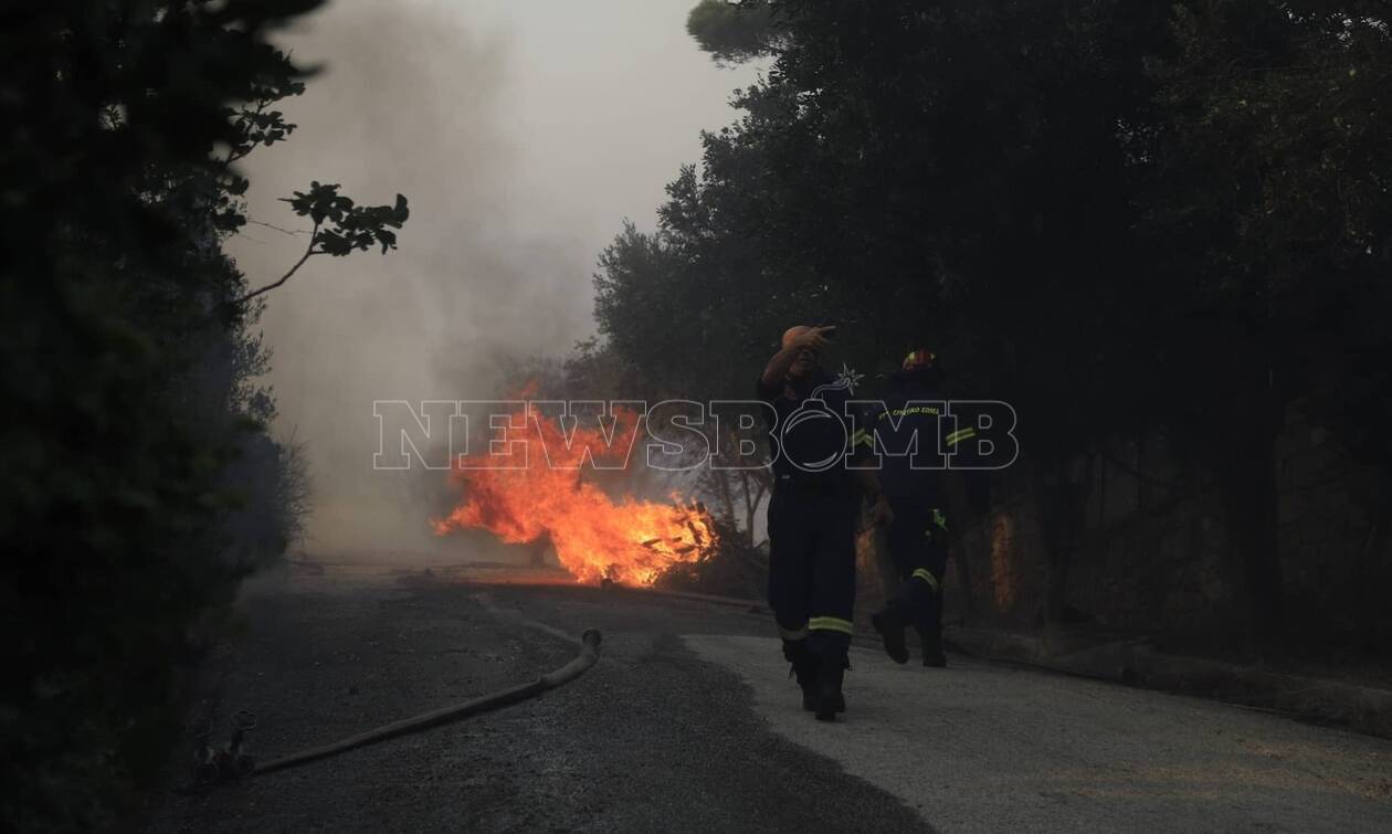 Φωτιά στην Πεντέλη: Δεν επιβεβαιώνεται η είδηση για εκκένωση του Εθνικού Αστεροσκοπείου Αθηνών