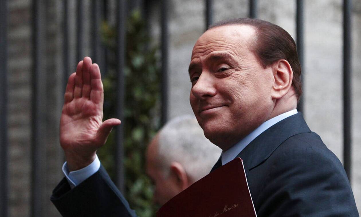 Ιταλία: «Ο Ντράγκι ίσως είχε κουραστεί να κυβερνάει και άδραξε την ευκαιρία» λέει ο Μπερλουσκόνι