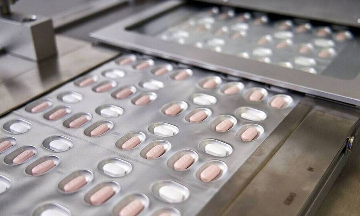 Κορονοϊός: Σε έκτακτη ανάγκη οι πολίτες θα προμηθεύονται αντιικά χάπια από τα φαρμακεία νοσοκομείων