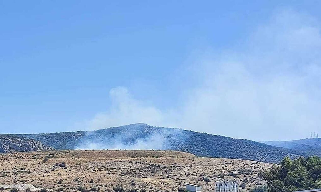 Φωτιά τώρα: Μεγάλη πυρκαγιά στην Περιφερειακή Αιγάλεω - Φλέγεται ξανά το Ποικίλο Όρος