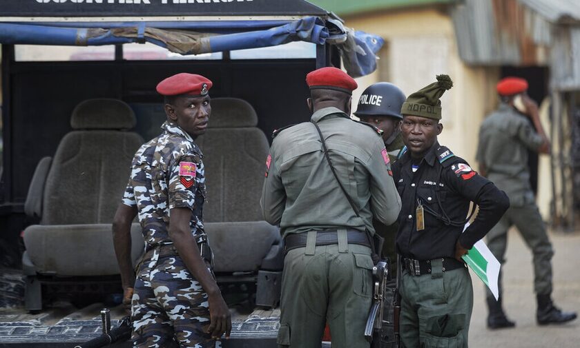 Νιγηρία: Φονική ενέδρα με τρεις αστυνομικούς και πέντε παραστρατιωτικούς νεκρούς