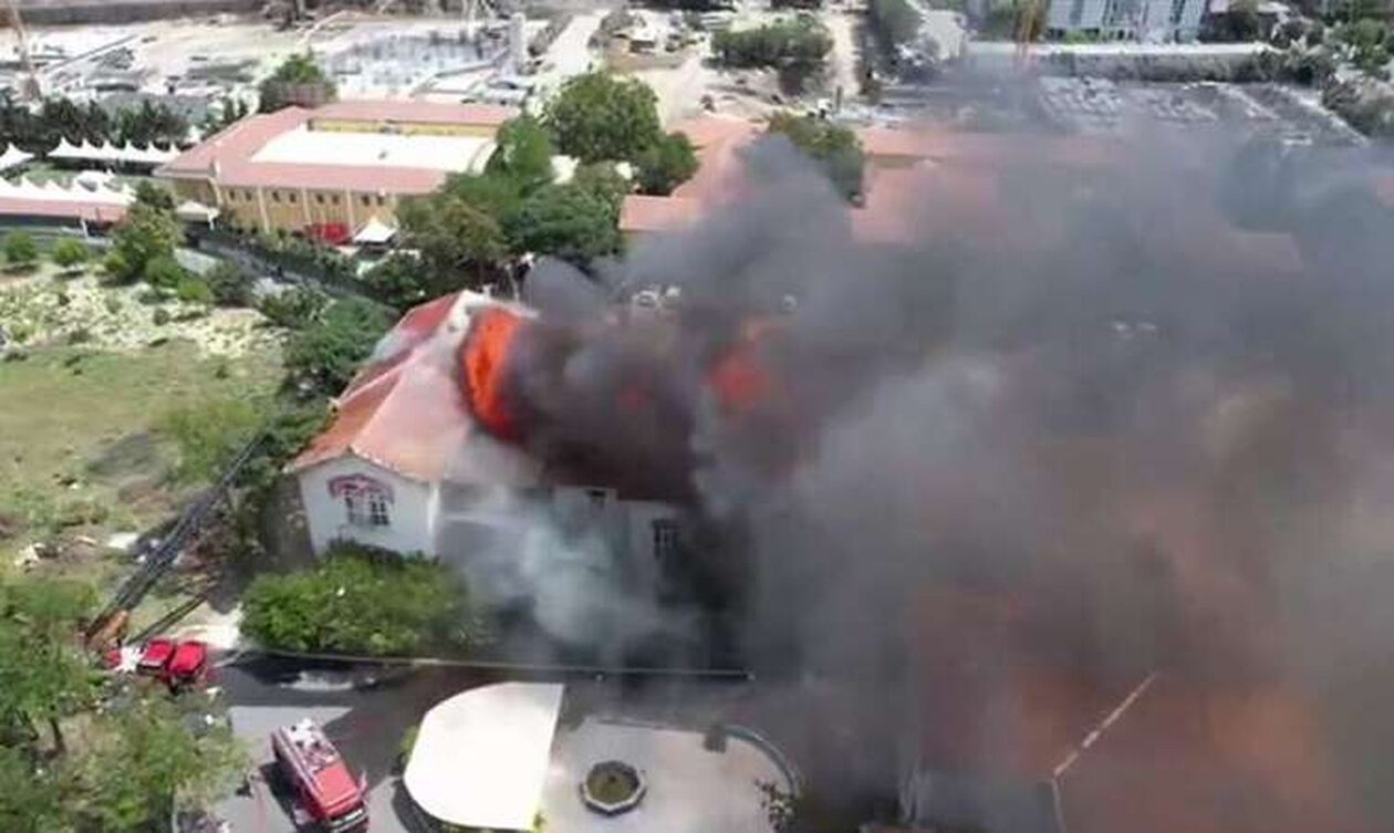 Φωτιά στο ελληνικό νοσοκομείο της Κωνσταντινούπολης