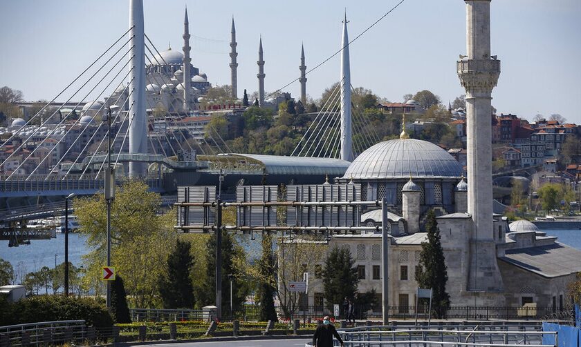 Έξαρση κρουσμάτων κορονοϊού στην Τουρκία