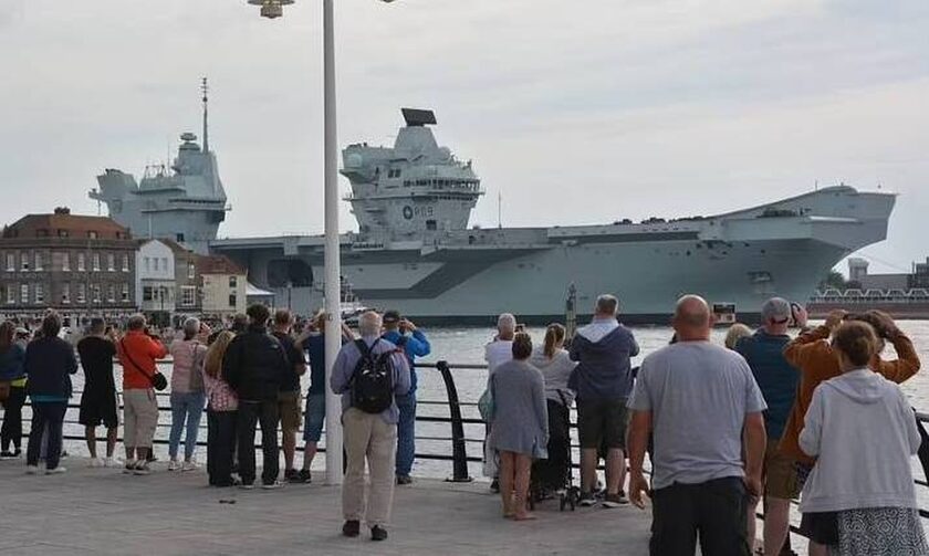 Βρετανία: Η «ταπεινωτική» βλάβη του αεροπλανοφόρου «HMS Prince of Wales» αξίας 3 δισ. λιρών