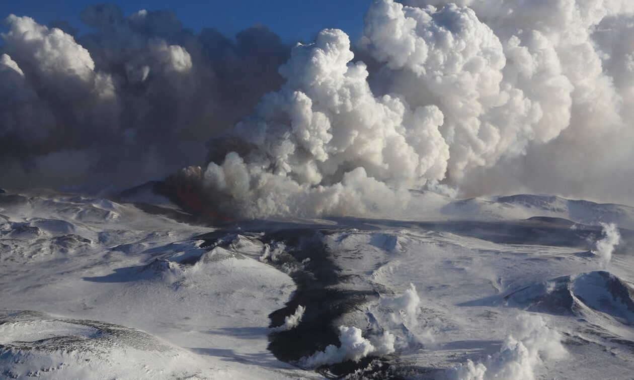 Ρωσία: Θρίλερ στα 5 χιλιάδες μέτρα - Οκτώ ορειβάτες νεκροί και 4 αγνοούμενοι σε επικίνδυνο ηφαίστειο