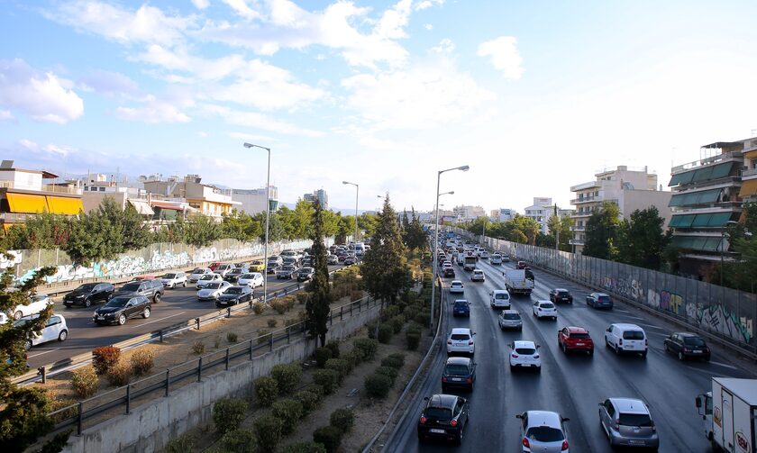 Κίνηση στους δρόμους: Στο «κόκκινο» Κηφισός, Λεωφόρο Αθηνών και κέντρο