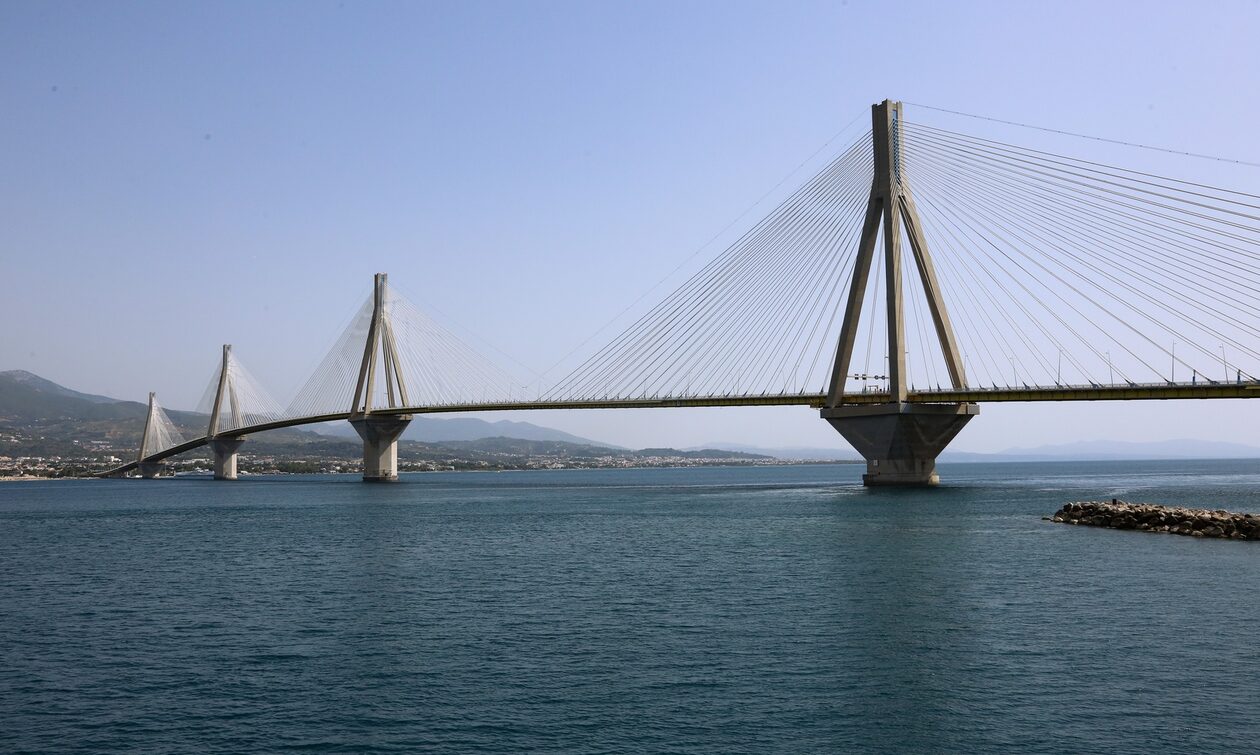 Κρουαζιέρα: Τα πλοία δεν χωρούν να περάσουν τη Γέφυρα Ρίου - Αντιρρίου