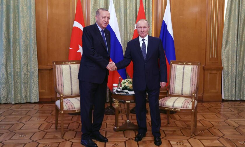 Ερντογάν υπέρ Πούτιν: Προκλητική η στάση της Δύσης απέναντι στη Ρωσία