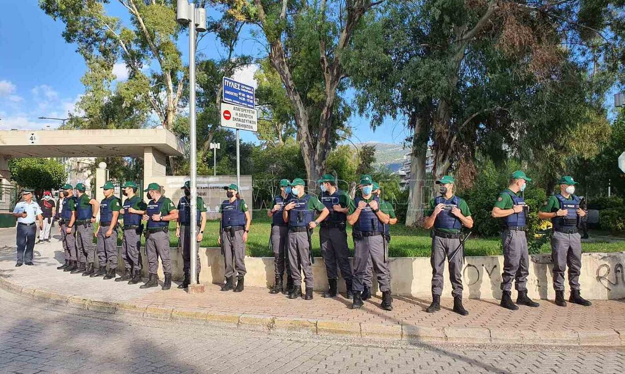 Πανεπιστημιακή αστυνομία: Σχολές με ασφάλεια ή με «μπαχαλάκηδες» - Μαυροειδάκος στο Newsbomb.gr