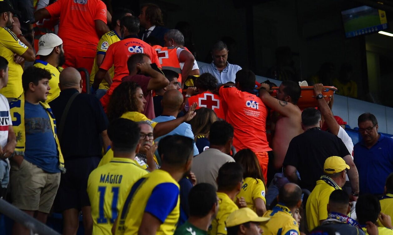 LaLiga: Συγκλονιστικές στιγμές κι ευχάριστα νέα, μετά την κατάρρευση οπαδού στο Κάντιθ – Μπαρτσελόνα