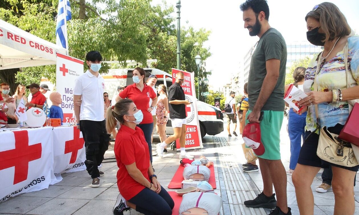 Ελληνικός Ερυθρός Σταυρός: Εκατοντάδες πολίτες ενημερώθηκαν για τις Πρώτες Βοήθειες