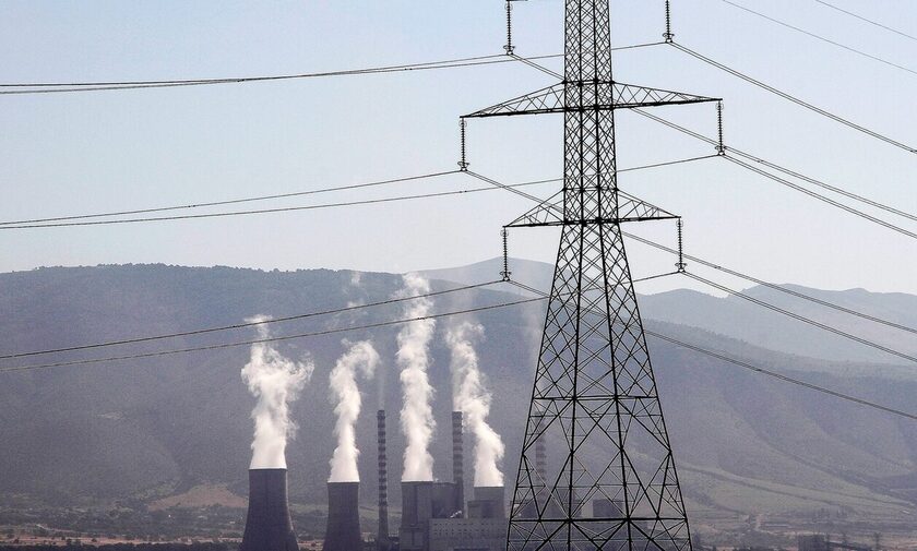 Επιβολή πλαφόν στα υπερβάλλοντα έσοδα εταιρειών που παράγουν ενέργεια