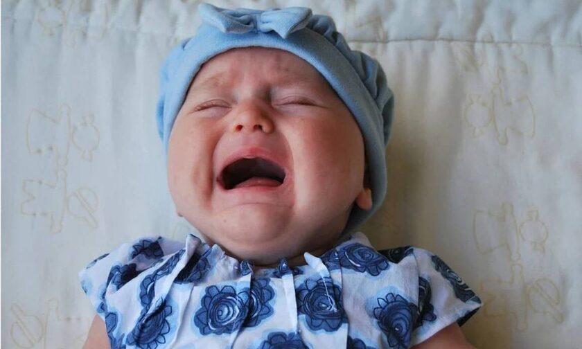 Έρευνα: Βρέθηκε η επιστημονική «συνταγή» για να πάψει να κλαίει το μωρό τα βράδια