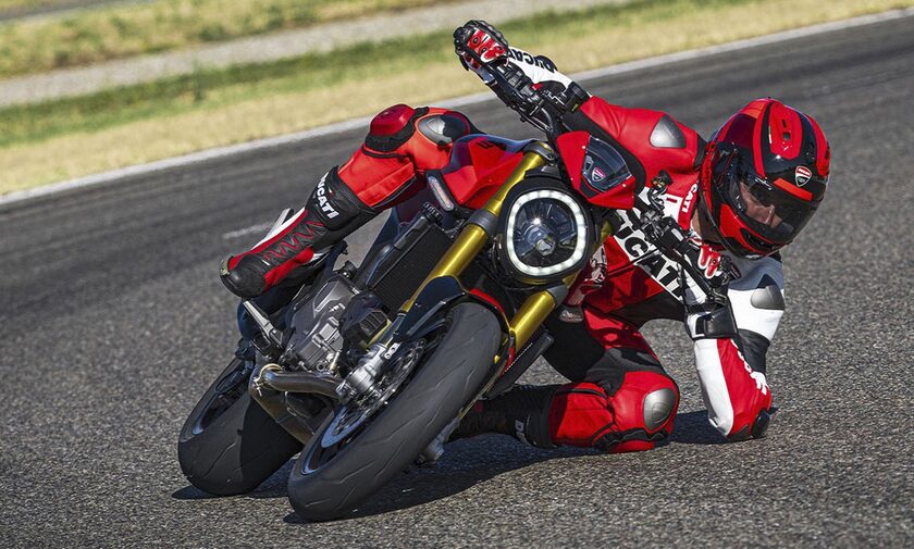 Ducati Monster SP: Η χαρά της σπορ οδήγησης