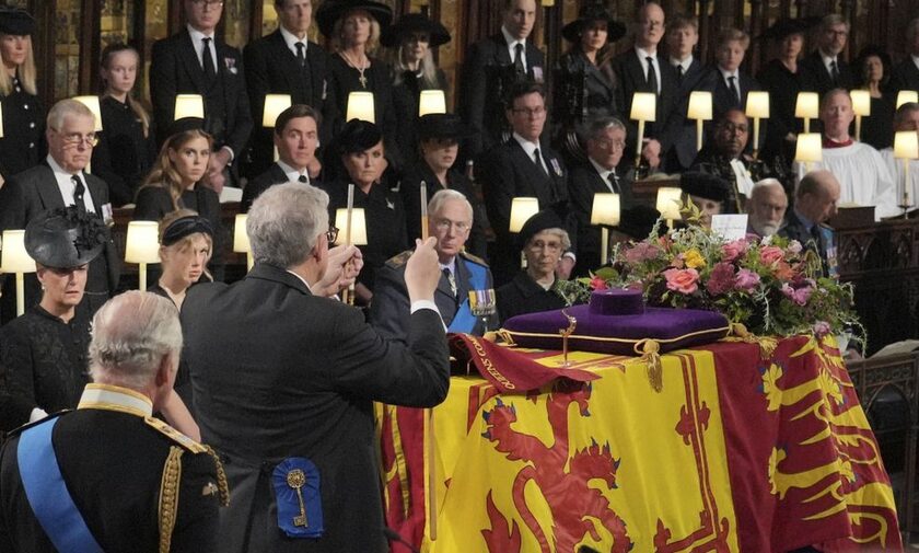 Κηδεία Ελισάβετ: To τελευταίο «αντίο» στη βασίλισσα της Βρετανίας - Όσα δεν έδειξαν οι κάμερες